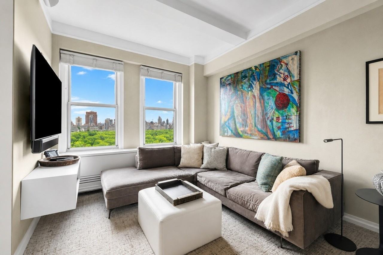 225 Central Park W #1605 - Photo 4 of 10