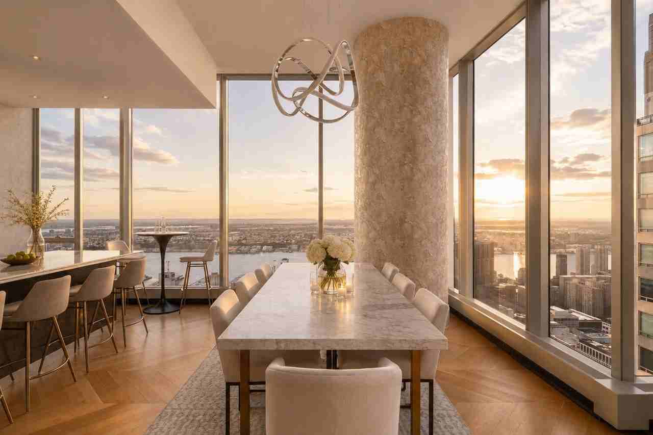 217 W 57th St - Photo 4 of 10