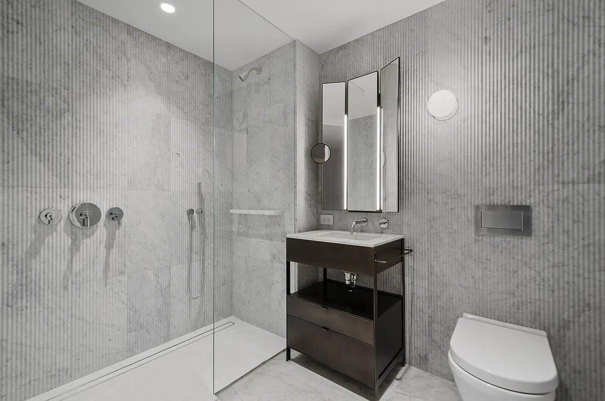 135 E 47th St #19F - Photo 7 of 10