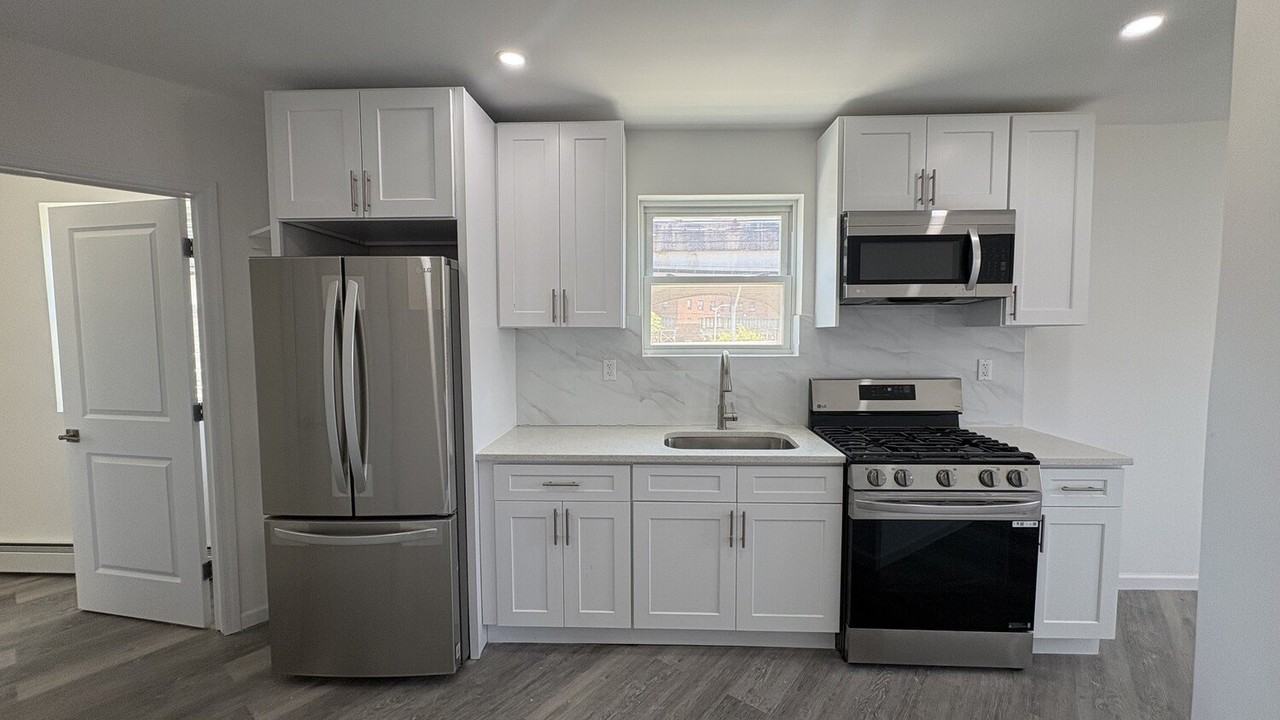 308 Beach 86th St #2 - Photo 5 of 10