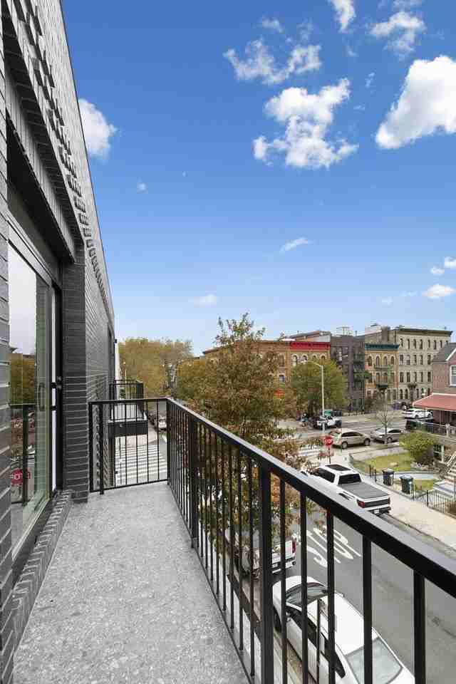 286 Covert St #3C - Photo 3 of 6