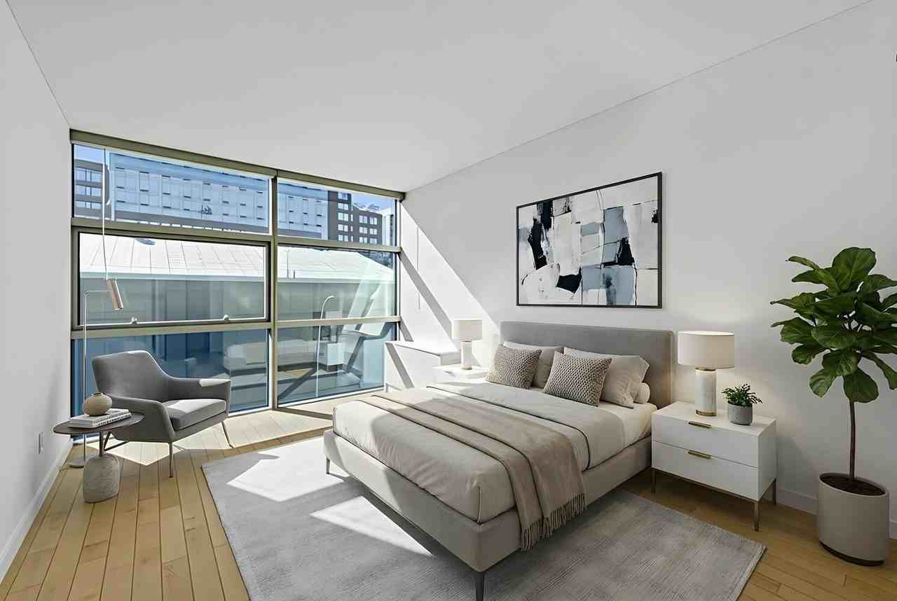 447 W 18th St - Photo 7 of 10
