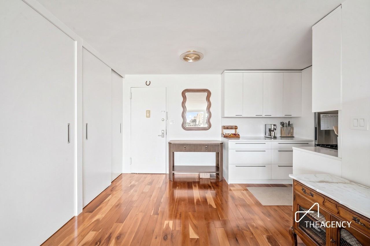 333 E 14th St - Photo 7 of 7