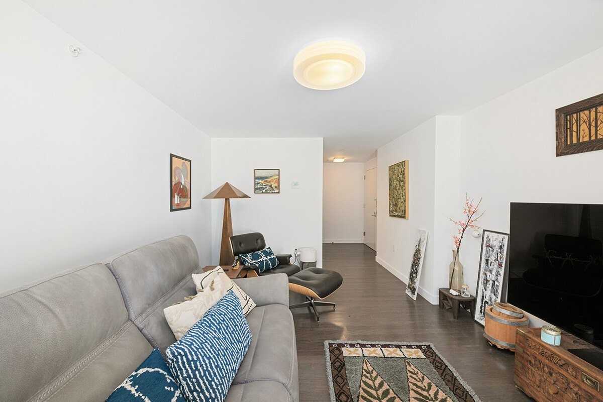 607 W 161st St - Photo 6 of 8