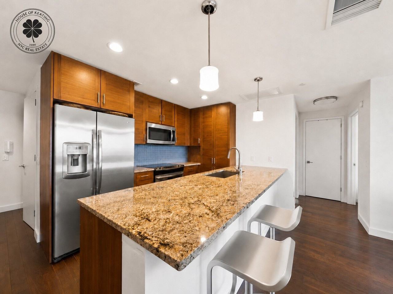 108 -20 71st Ave - Photo 5 of 10