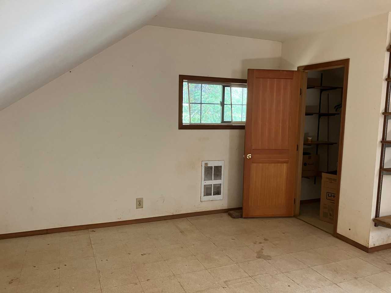 10901 Redwood Hwy - Photo 3 of 12