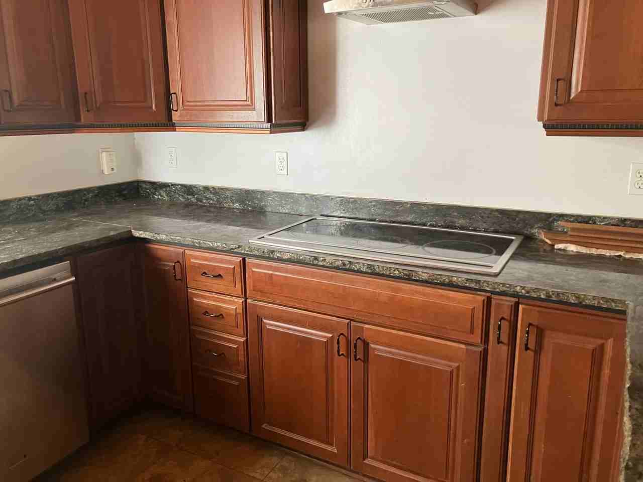 10901 Redwood Hwy - Photo 6 of 12