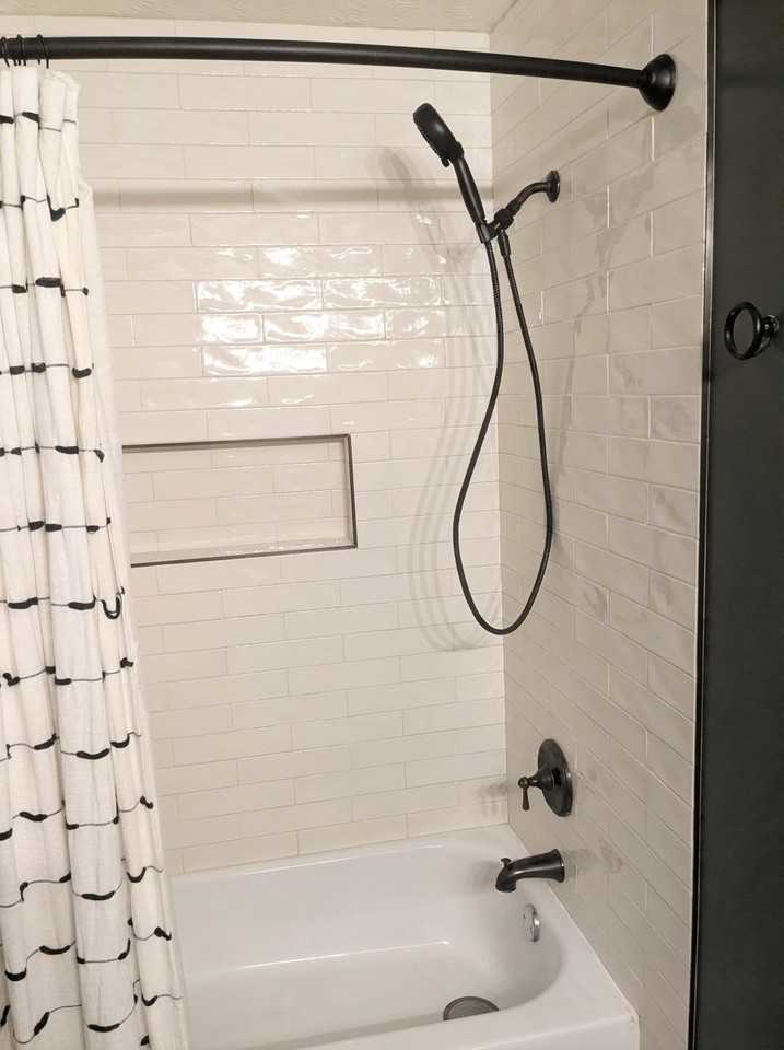 1474 Marbut Ave Se - Photo 7 of 16