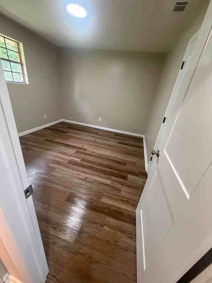 2587 1/2 Kelly St #LEFT - Photo 5 of 7