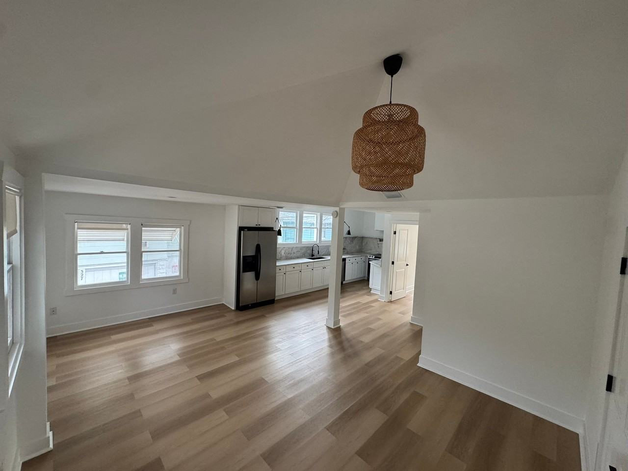 326 6th Ave N #301 - Photo 5 of 15