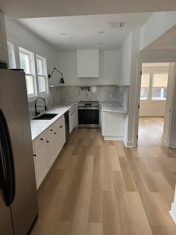 326 6th Ave N #301 - Photo 6 of 15