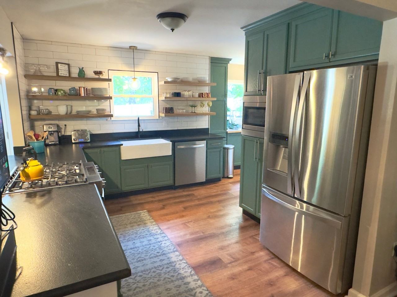 828 Murrell Rd - Photo 6 of 18