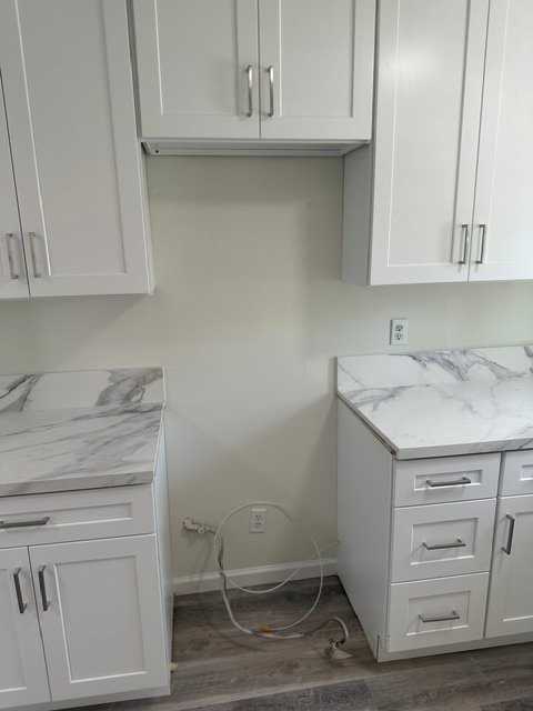 10613 Lind Ave - Photo 2 of 20