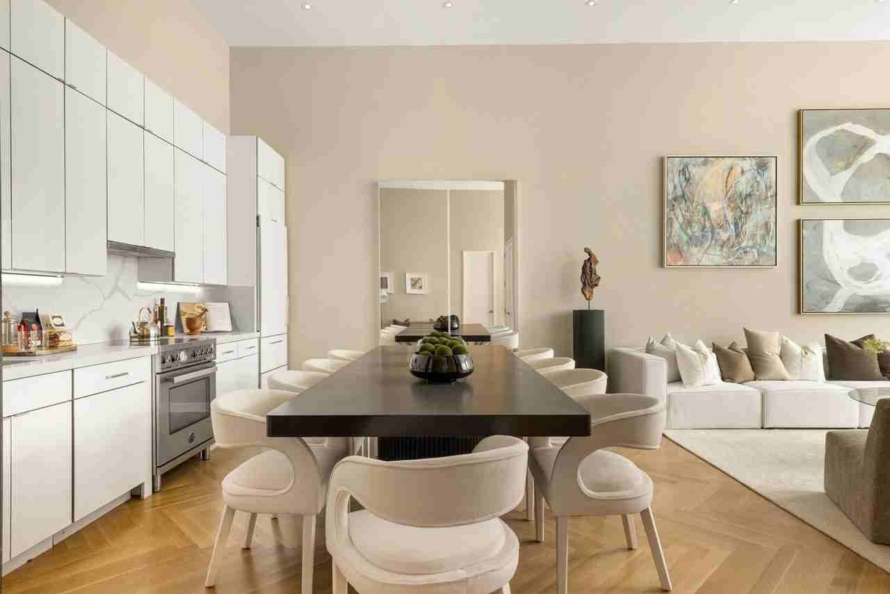 457 Broome St - Photo 6 of 10