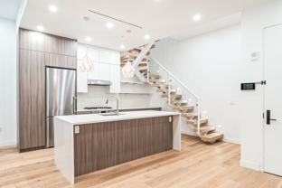 249 E 50th St - Photo 1 of 1