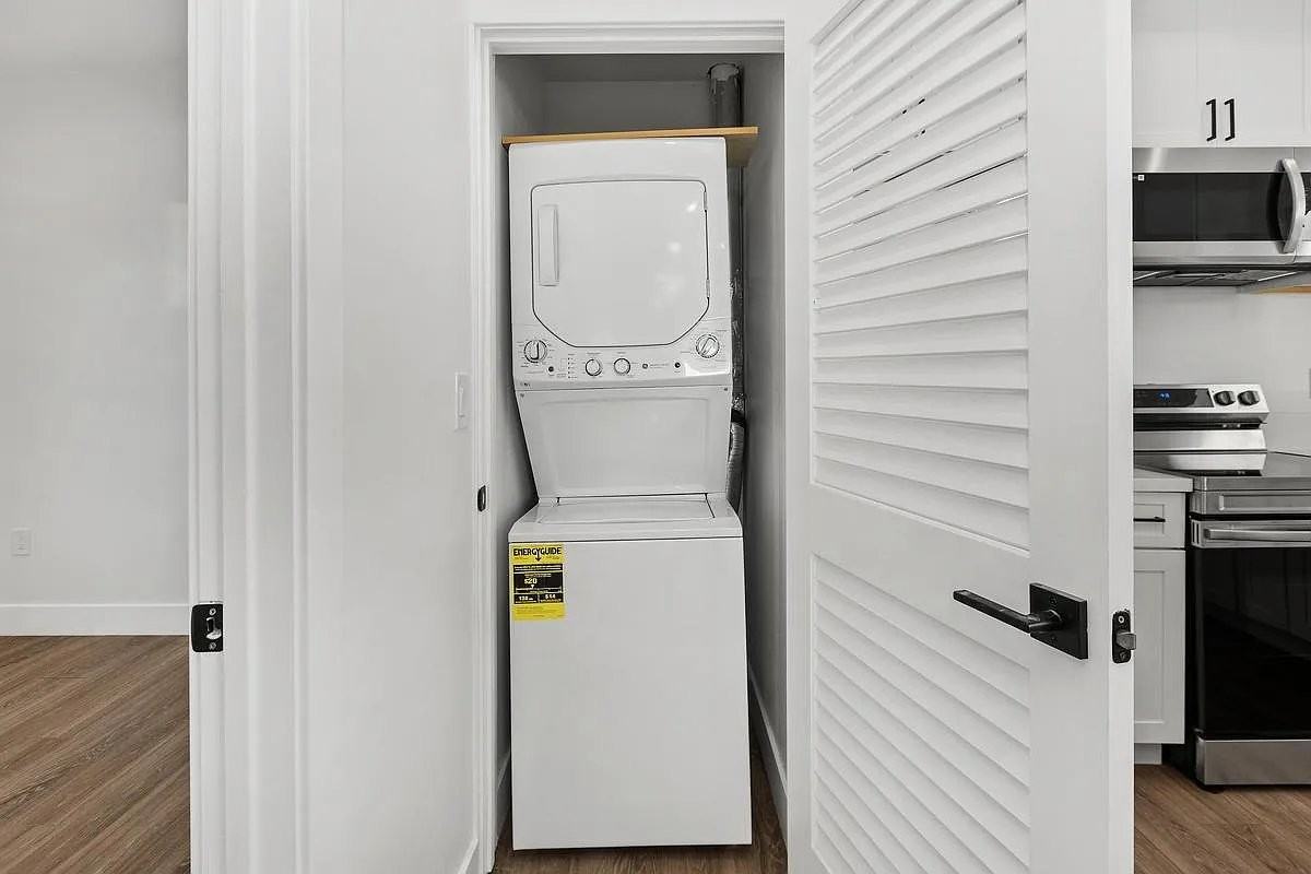 4823 Iroquois Ave #2 - Photo 4 of 12