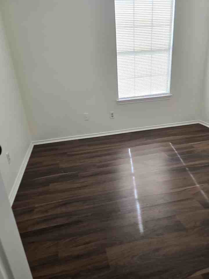 4028 O B Crowe Dr - Photo 6 of 18