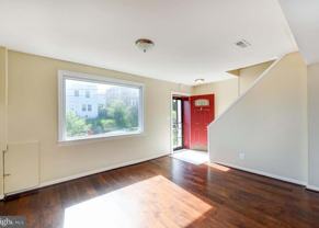 924 47th St Ne - Photo 1 of 1