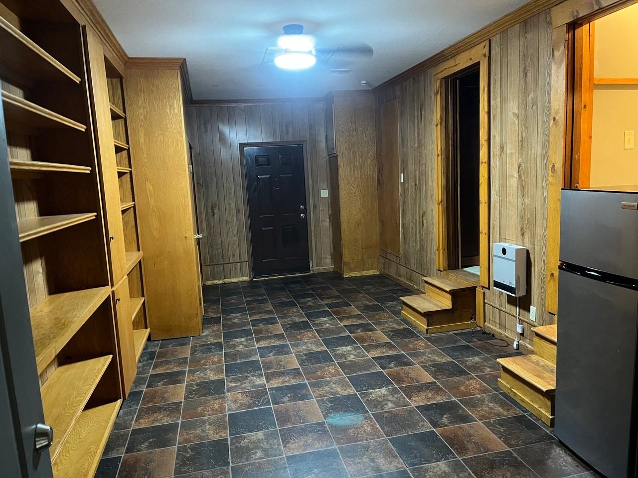 1241 S College Rd #1