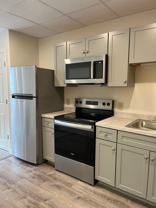 39 Pleasant St #1A - Photo 1 of 1
