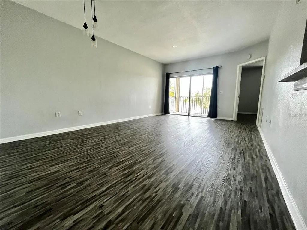 6011 Skydale Way #201 - Photo 6 of 22