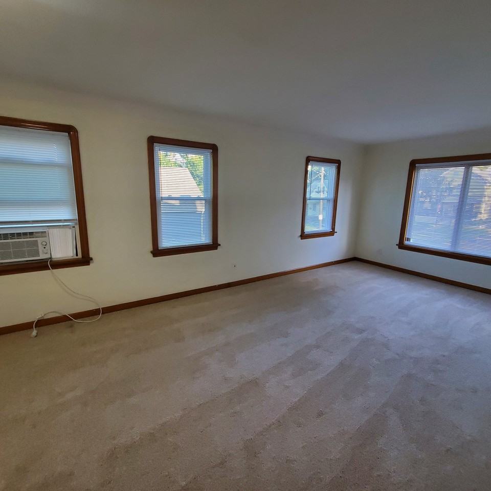 4905 Behrwald Ave #2 - Photo 2 of 6