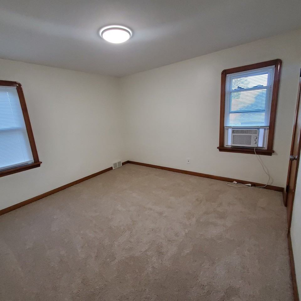 4905 Behrwald Ave #2 - Photo 6 of 6
