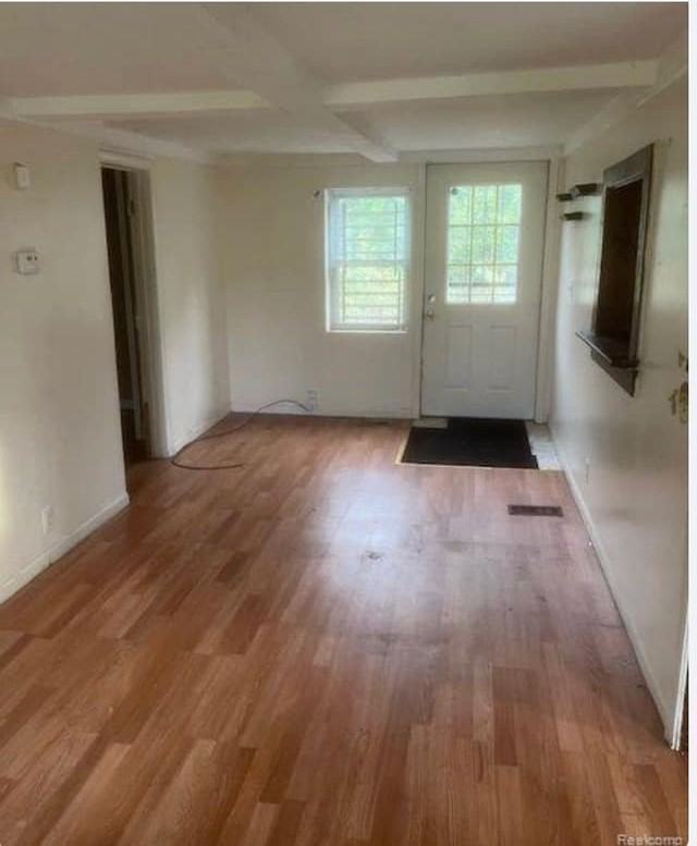 15871 Fairmount Dr - Photo 2 of 16