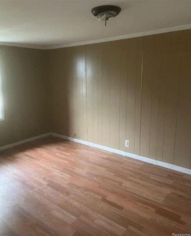 15871 Fairmount Dr - Photo 5 of 16