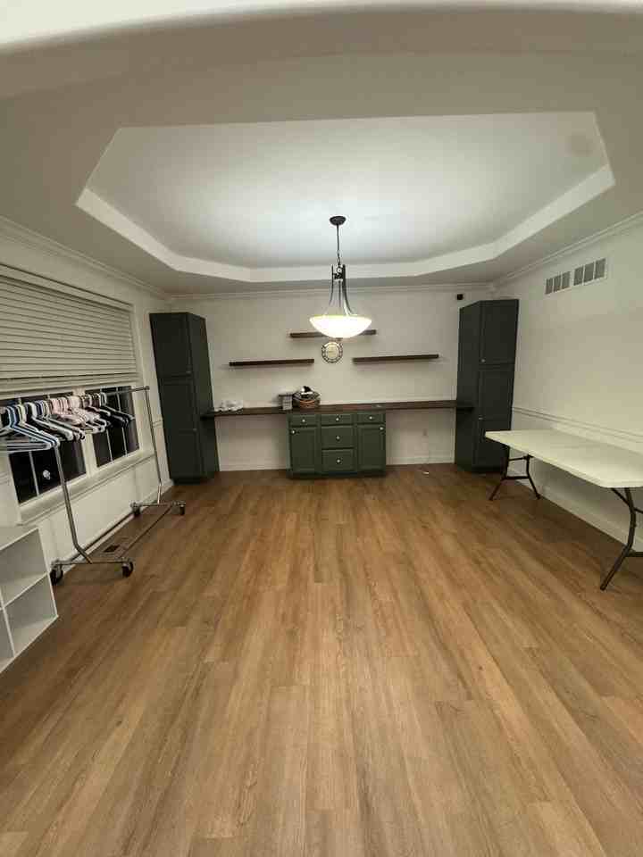 1017 Antonio Dr - Photo 5 of 14