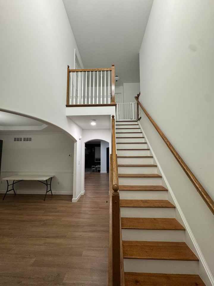 1017 Antonio Dr - Photo 6 of 14