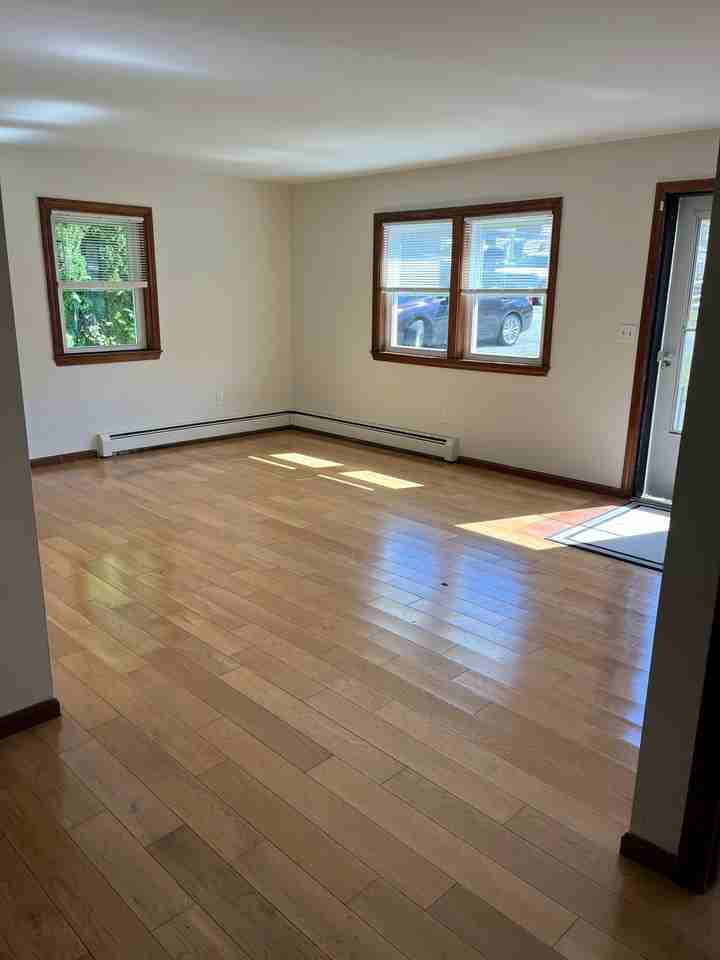 28 Eastern Ave - Photo 4 of 13