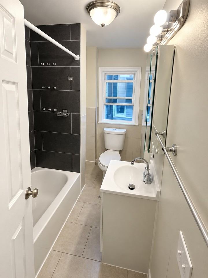 129 Maple Ave #3 - Photo 5 of 5