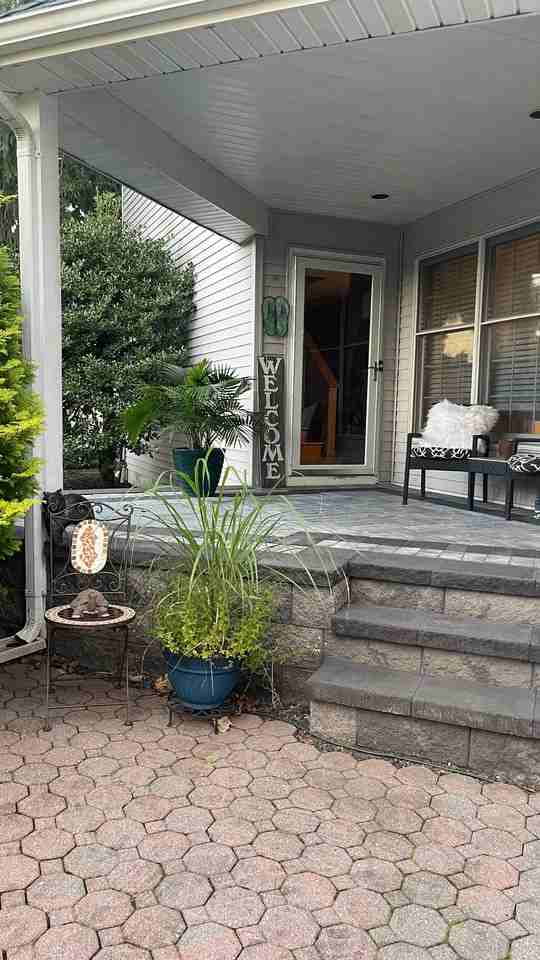 901 Northstream Pkwy - Photo 2 of 20