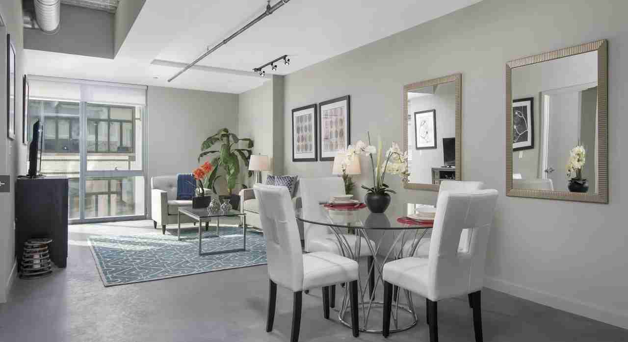 1248 N Milwaukee Ave - Photo 2 of 10
