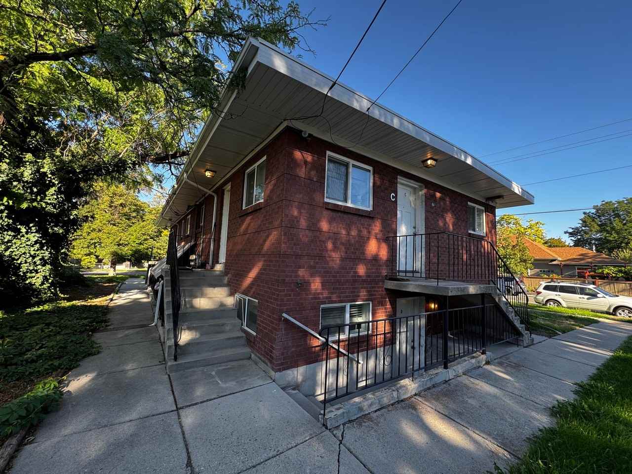 1573 S St #D - Photo 3 of 7