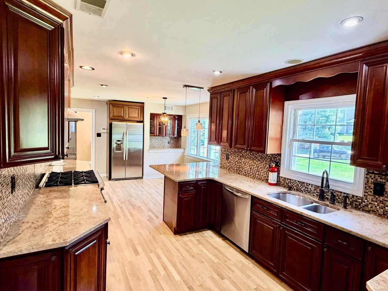 12 Heatherhill Ln - Photo 3 of 13