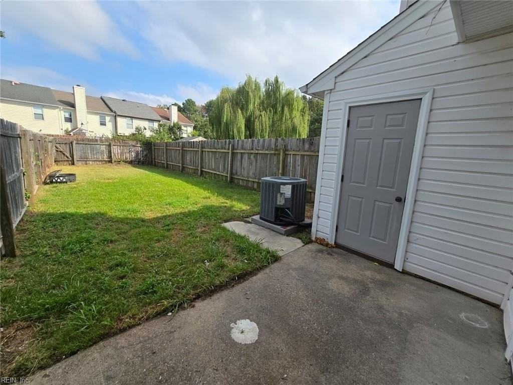 3806 Rica Dr - Photo 3 of 15