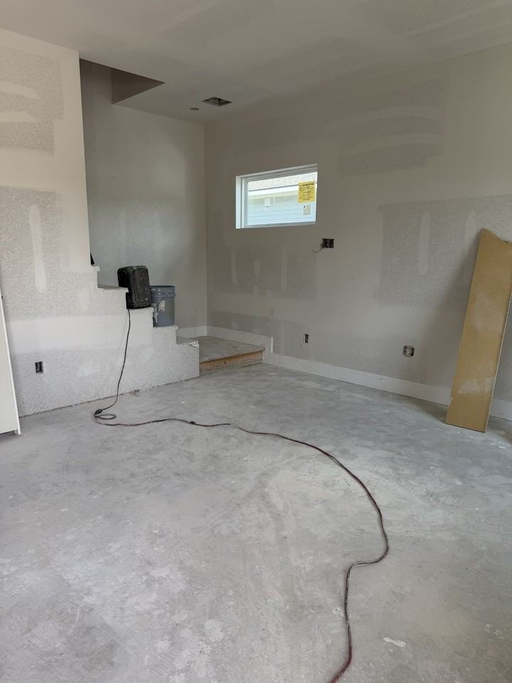 8820 Brandon St #C - Photo 4 of 16