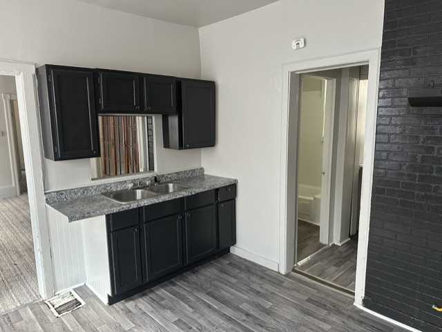 2832 N 16th St #1 - Photo 2 of 10