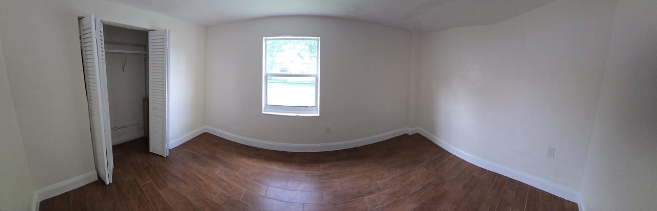 314 Ne 5th St #1 - Photo 5 of 14