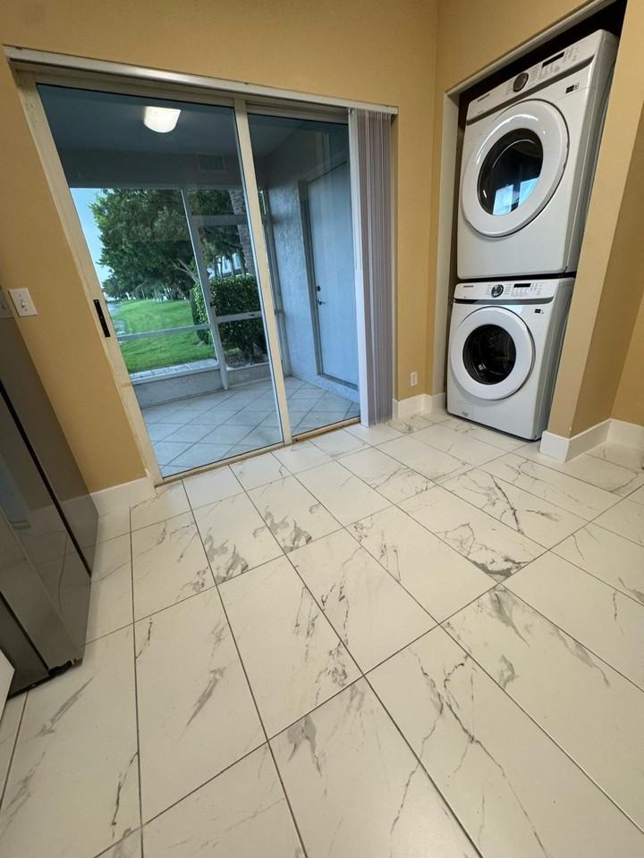 5444 Jubilee Way #216 - Photo 6 of 13