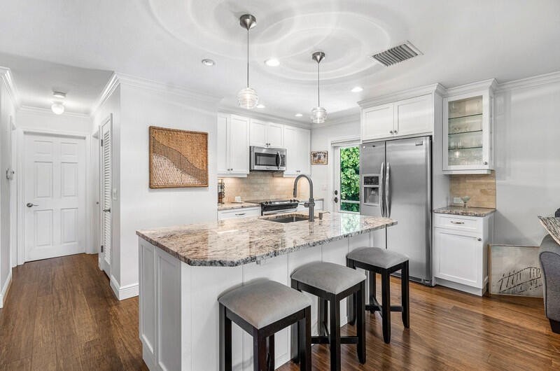 1029 Langer Way #5 - Photo 4 of 19