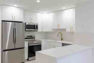 31 Ne 28th Ct - Photo 1 of 1