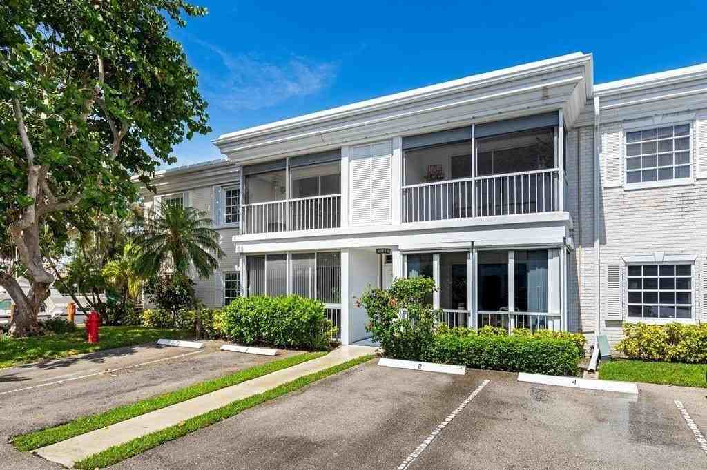 6449 Bay Club Dr #4 - Photo 2 of 15