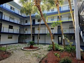 2860 Somerset Dr #317K - Photo 1 of 1