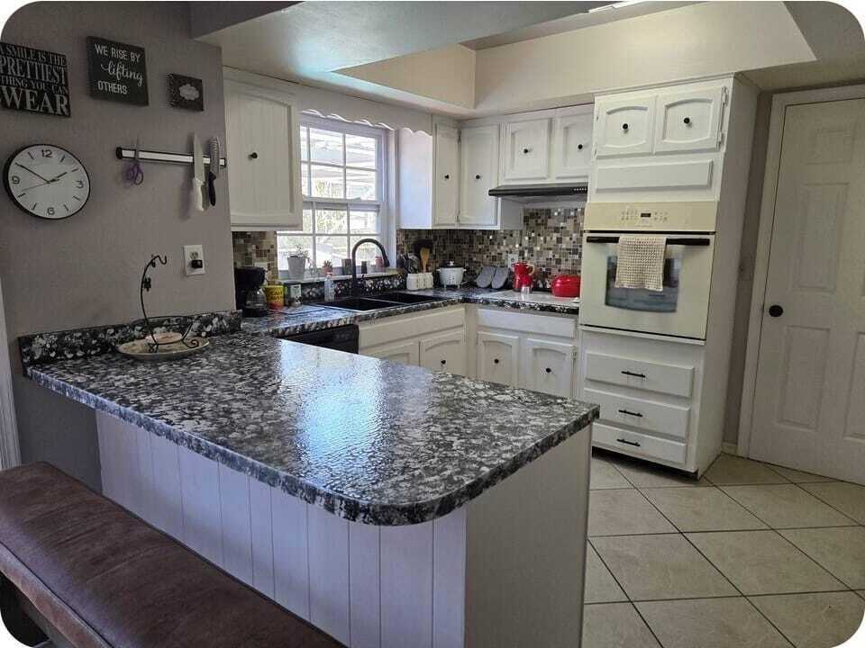 122 Riomar Dr - Photo 7 of 17