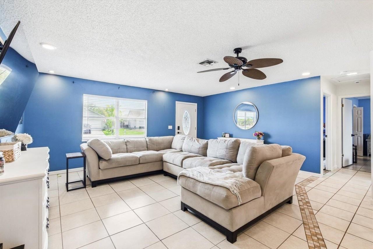 1430 Se Ocean Ln - Photo 6 of 25