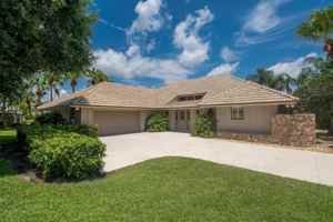 featured image of 13 Balfour Rd W