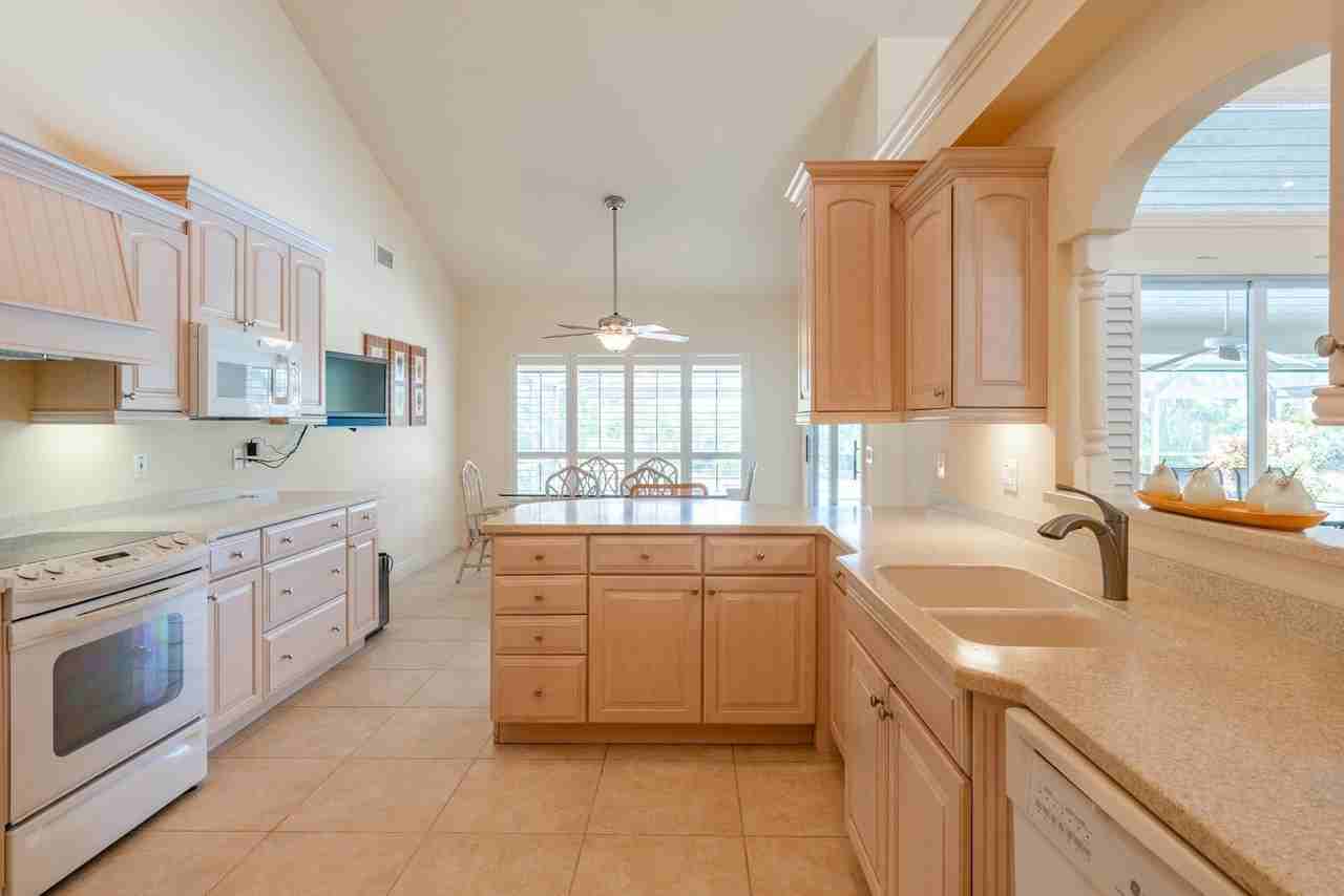 13 Balfour Rd W - Photo 7 of 27